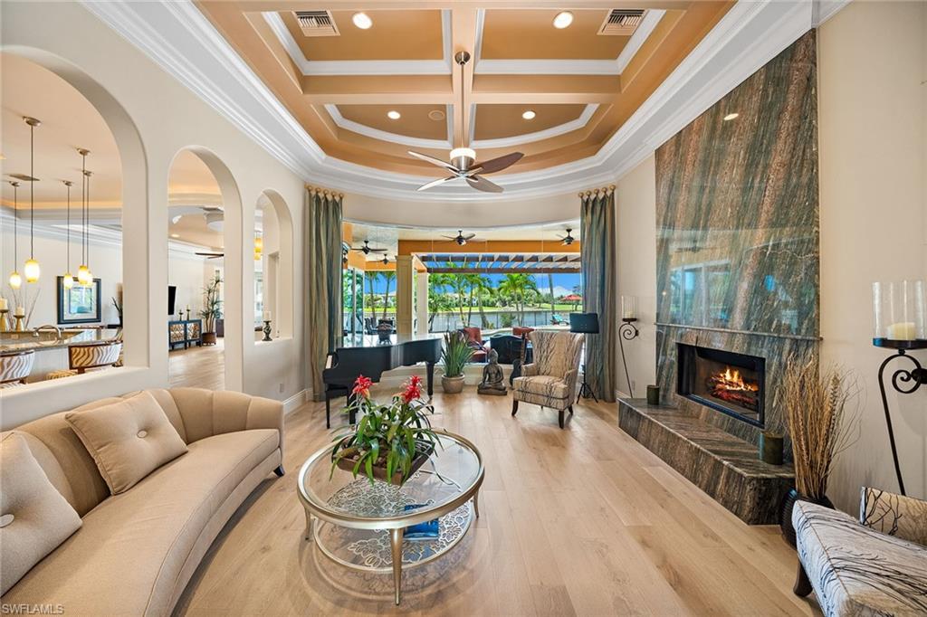 LELY RESORT - Residential