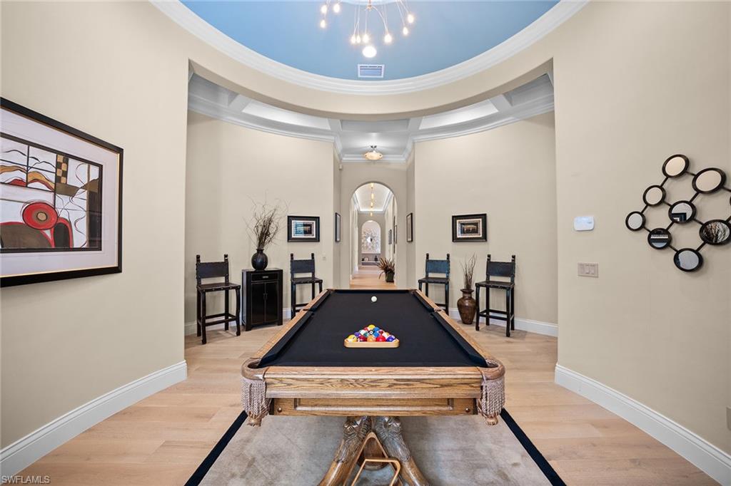 LELY RESORT - Residential