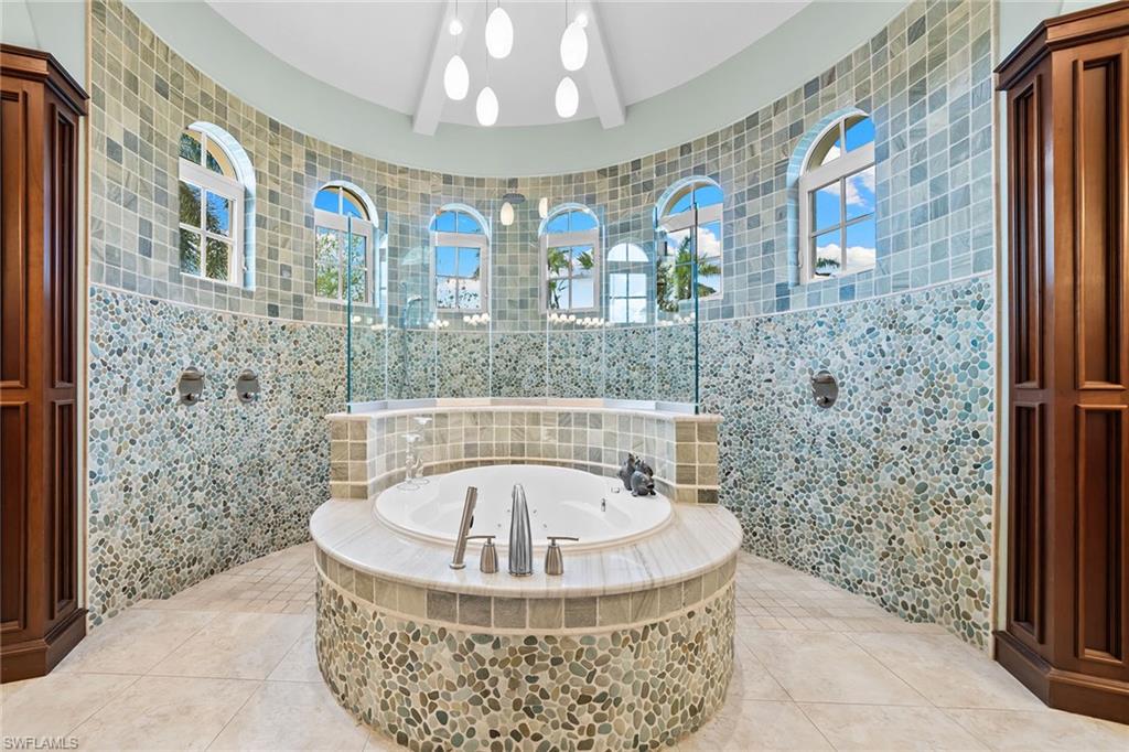 LELY RESORT - Residential