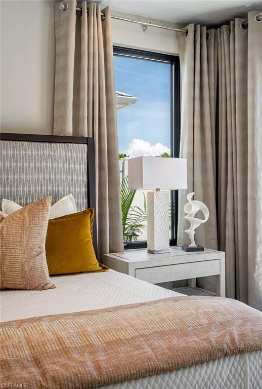 NAPLES PARK - Residential