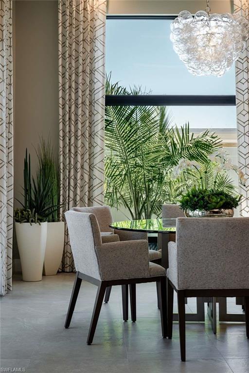 NAPLES PARK - Residential