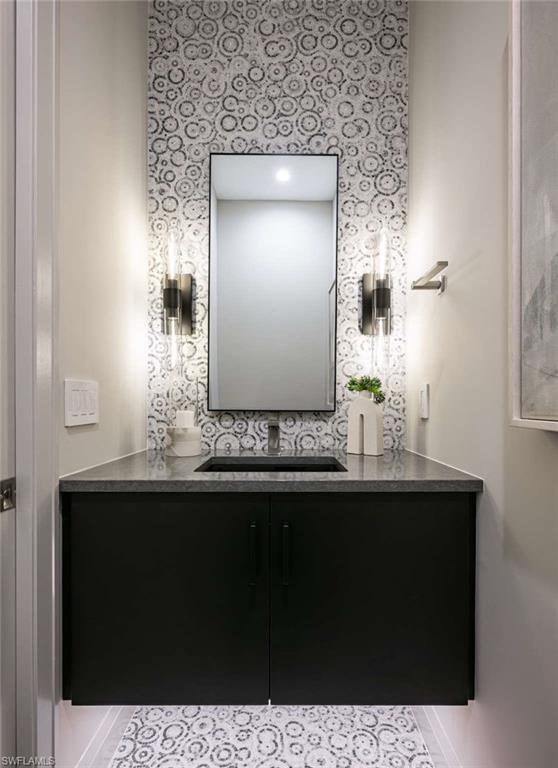 NAPLES PARK - Residential