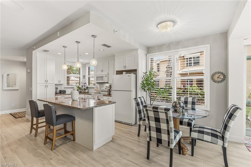 LAKEMONT COVE - Residential