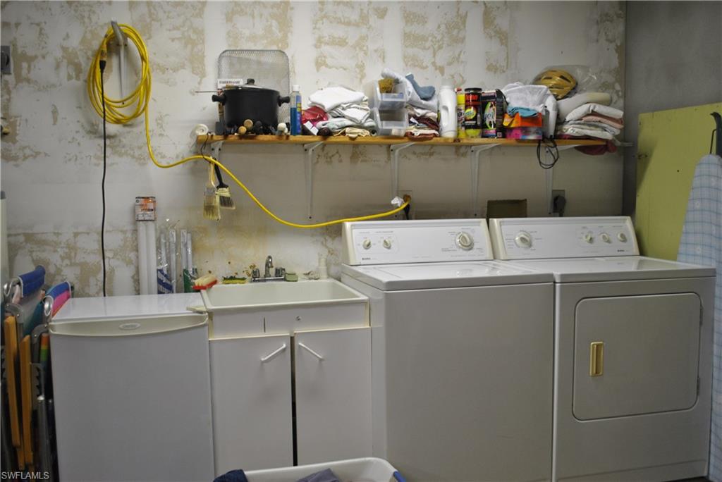 PINE ISLAND RIDGE - Residential