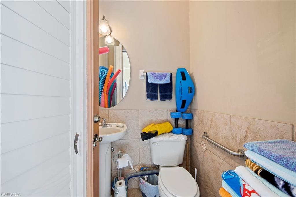 INDIGO LAKES - Residential