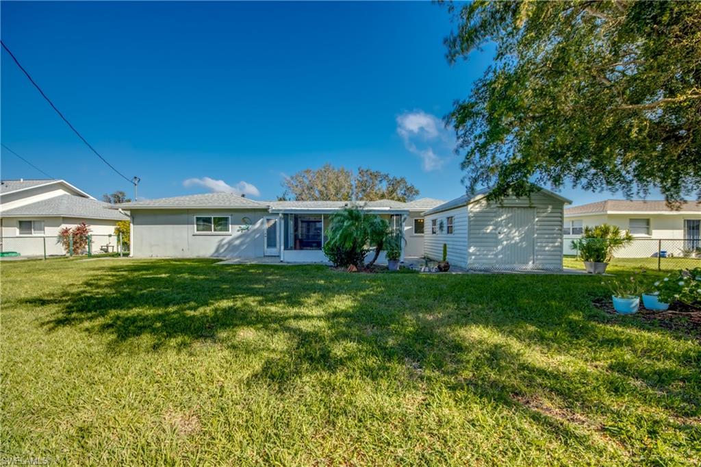 CAPE CORAL - Residential