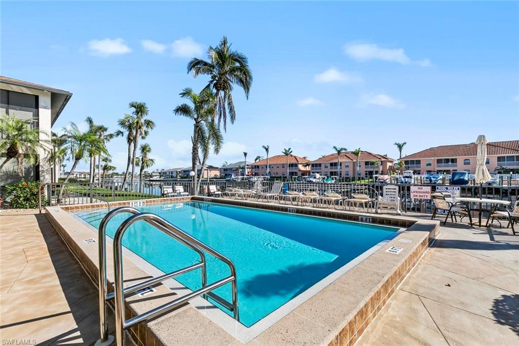 COUNTRY CLUB PLACE CONDO - Residential