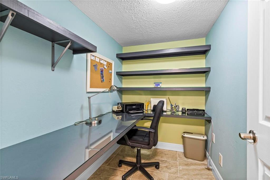 COUNTRY CLUB PLACE CONDO - Residential