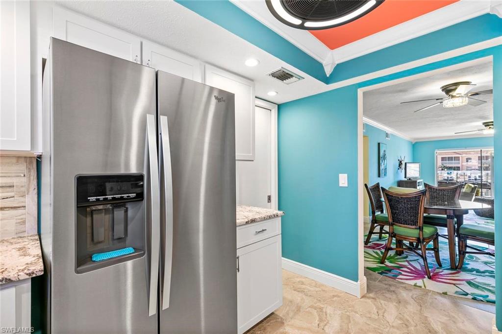 COUNTRY CLUB PLACE CONDO - Residential