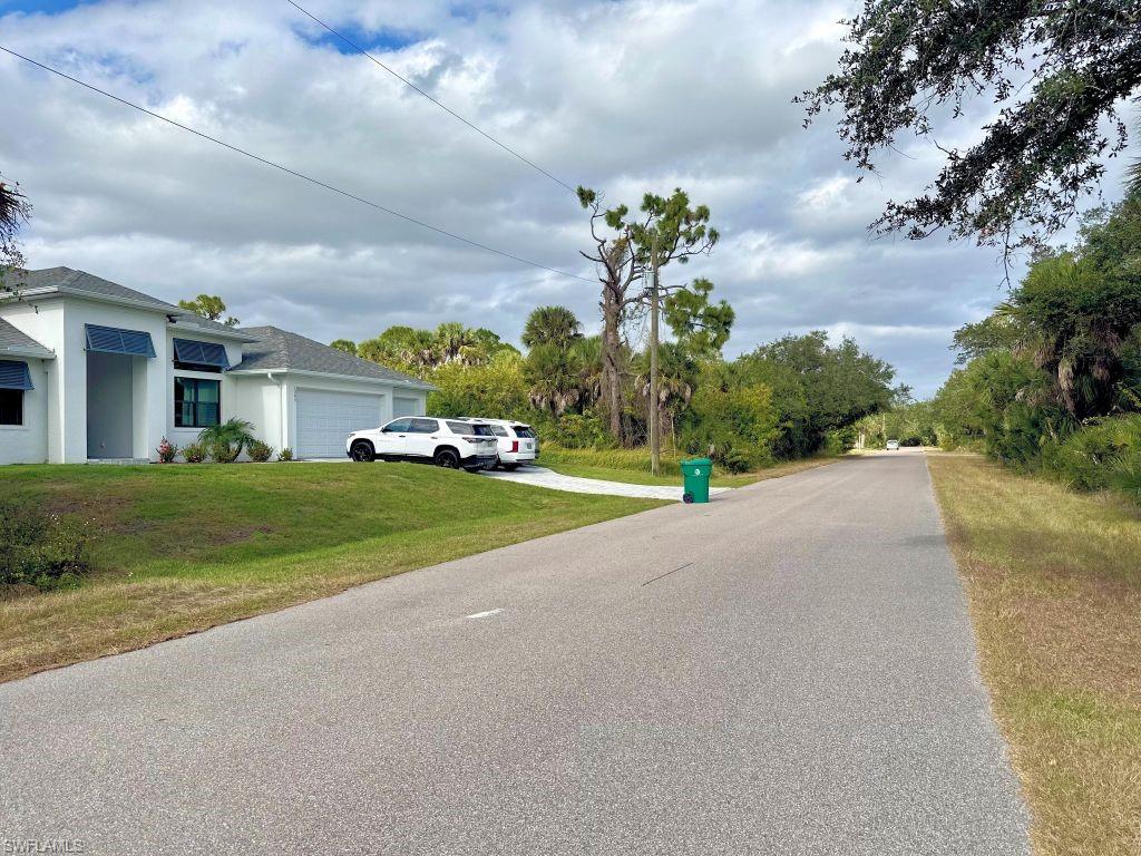 PORT CHARLOTTE - Land