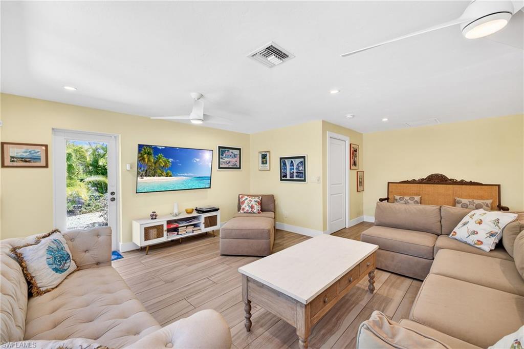 GULF SHORES - Residential