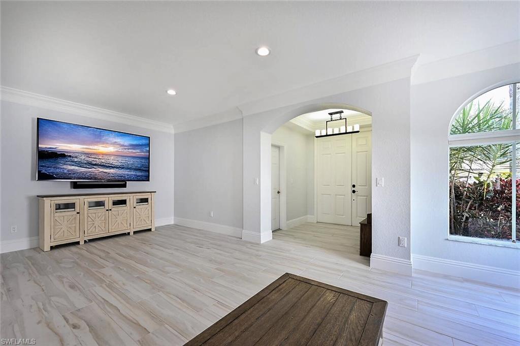 VALENCIA COUNTRY CLUB - Residential