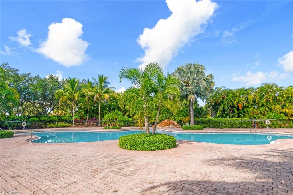 VALENCIA COUNTRY CLUB - Residential