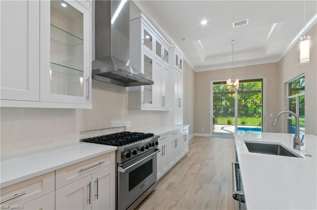 PARROT CAY - Residential