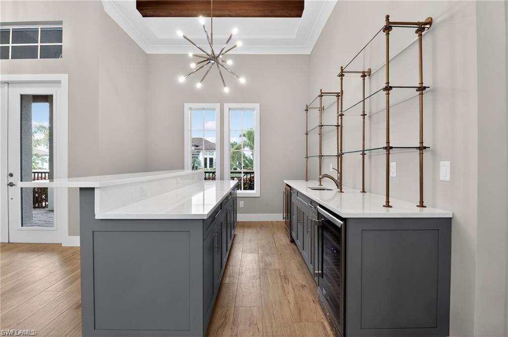 PARROT CAY - Residential