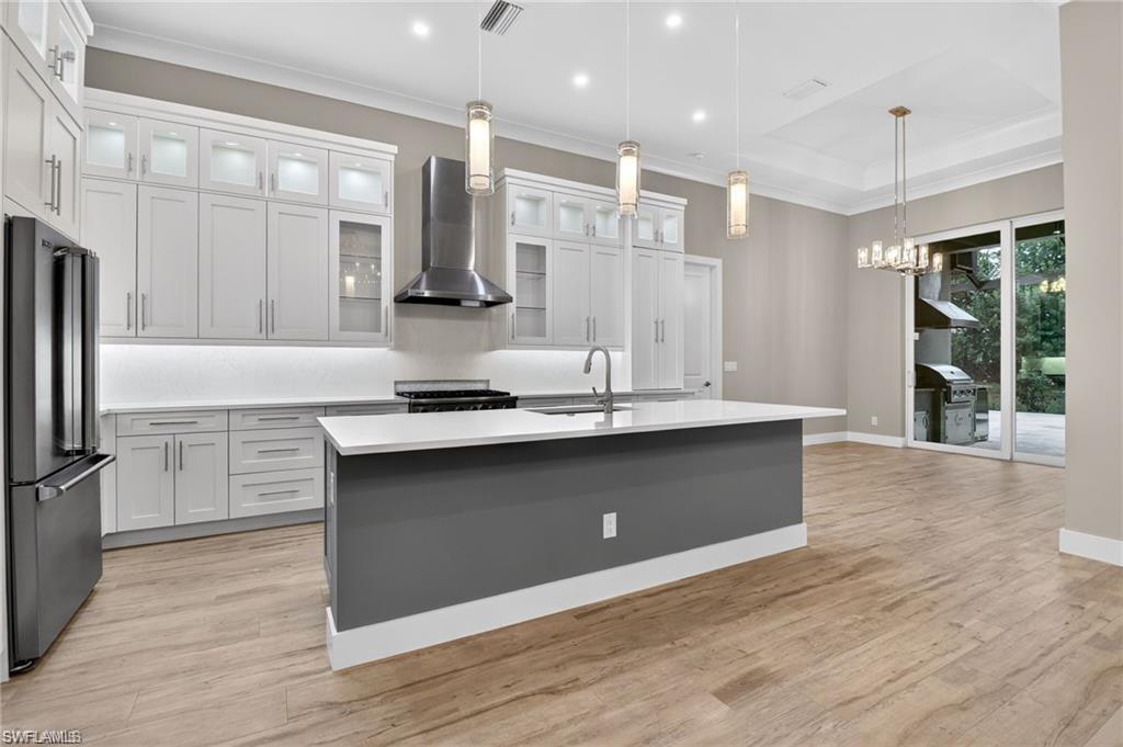 PARROT CAY - Residential