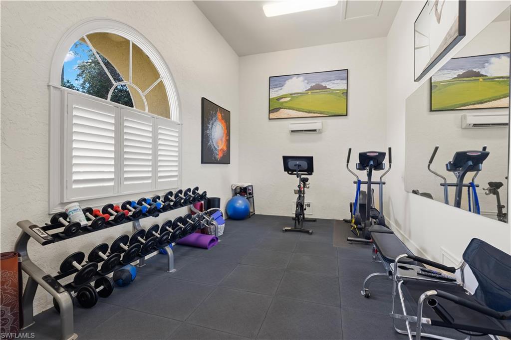 RIVERSIDE - Residential