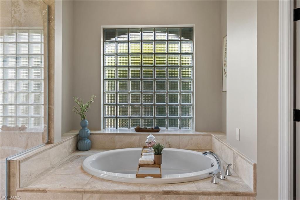 IMPERIAL GOLF ESTATES - Residential