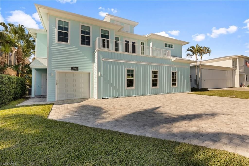 Photo of 3967 SKYWAY DR #14, NAPLES, FL 34112 (MLS # 225002441)