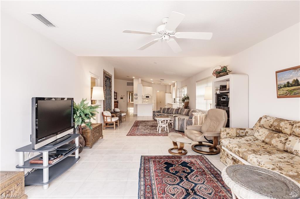 VILLAGE WALK - Residential