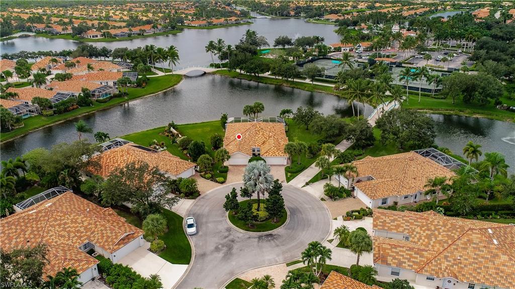 VILLAGE WALK - Residential