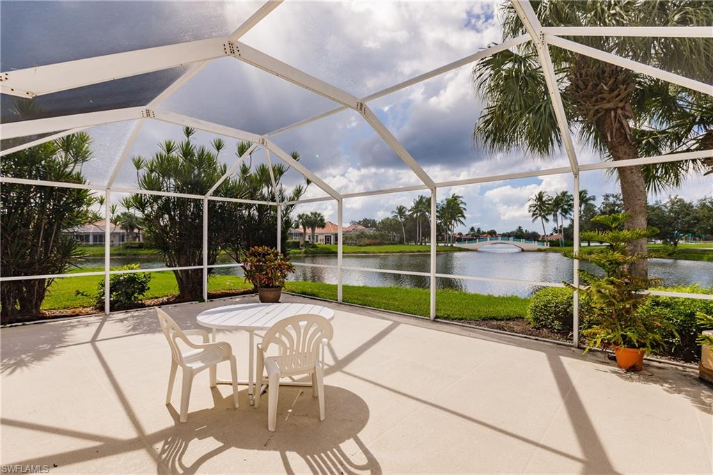 VILLAGE WALK - Residential