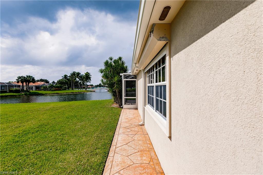 VILLAGE WALK - Residential