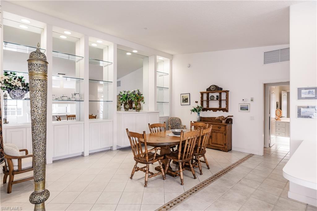 VILLAGE WALK - Residential