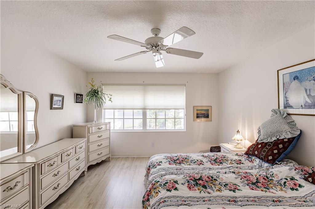 VILLAGE WALK - Residential