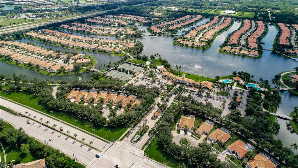 VILLAGE WALK - Residential