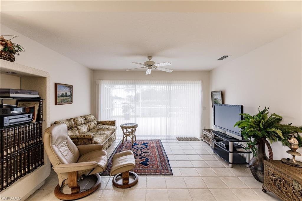 VILLAGE WALK - Residential