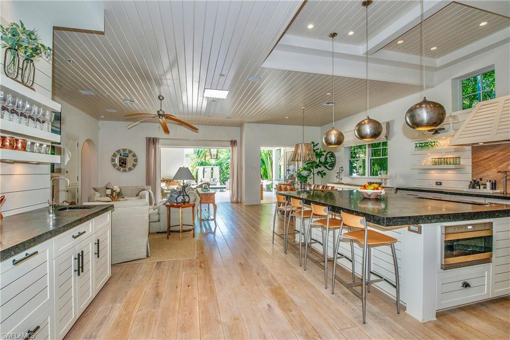 OLDE NAPLES - Residential