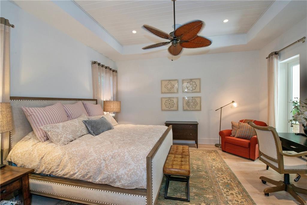 OLDE NAPLES - Residential