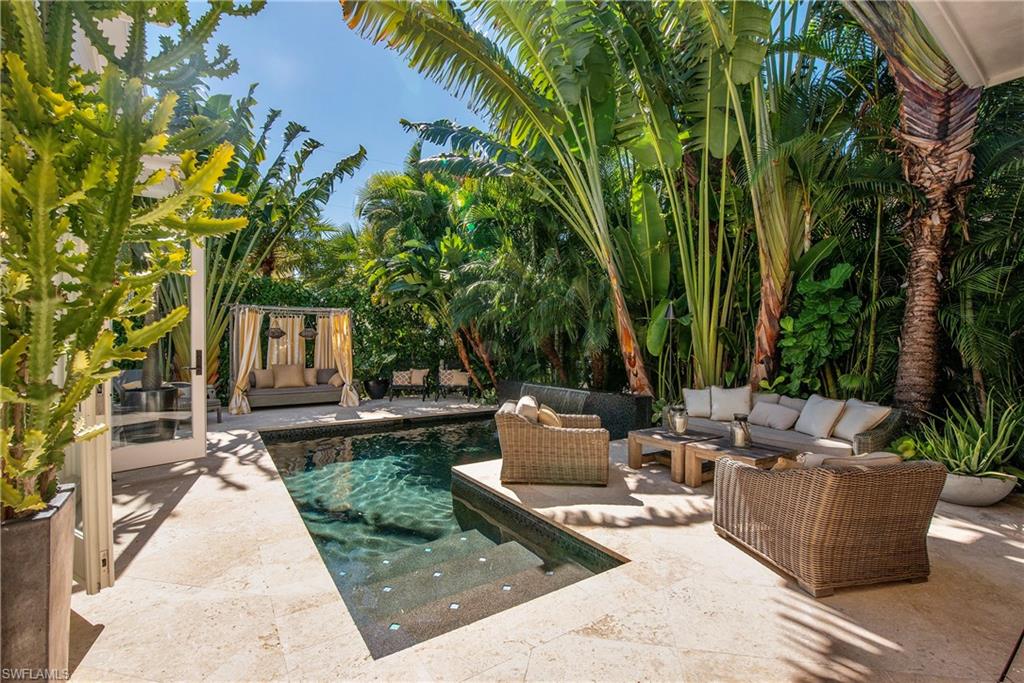 OLDE NAPLES - Residential