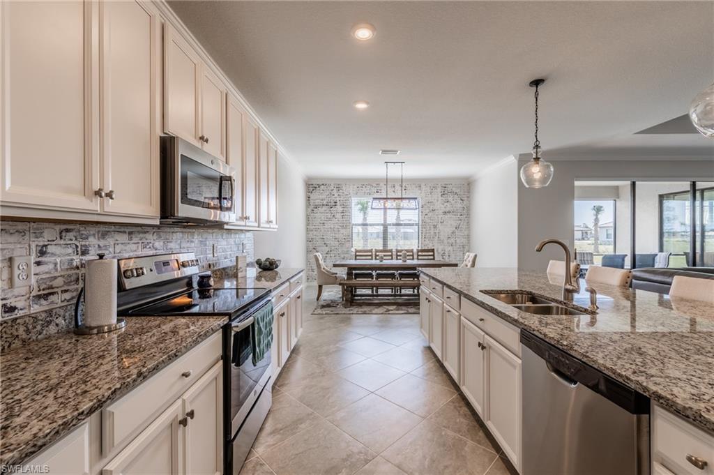 THE PLACE AT CORKSCREW - Residential