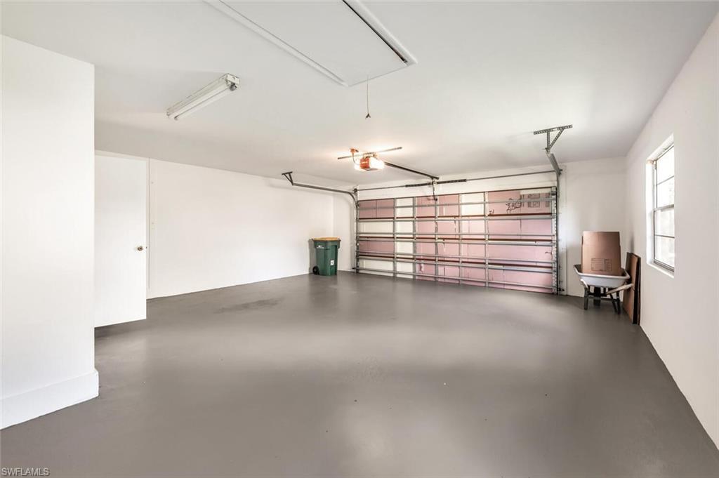 IMPERIAL GOLF ESTATES - Residential