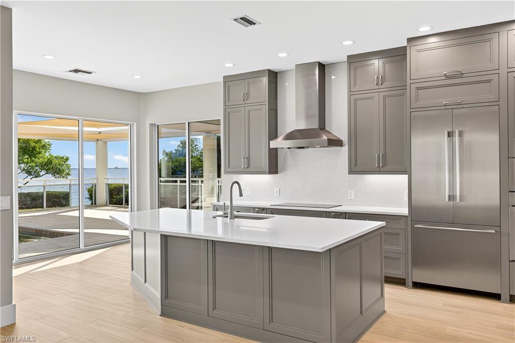 BUTTONWOOD HARBOR - Residential