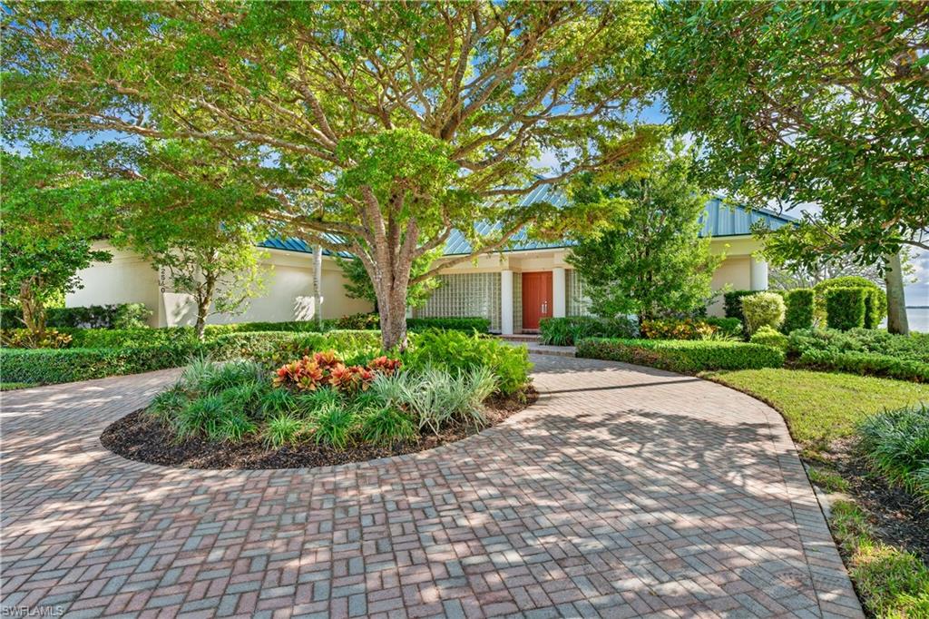 BUTTONWOOD HARBOR - Residential