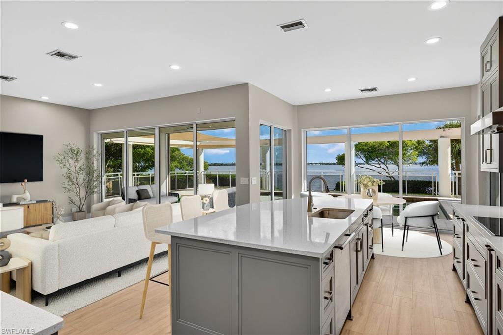 BUTTONWOOD HARBOR - Residential