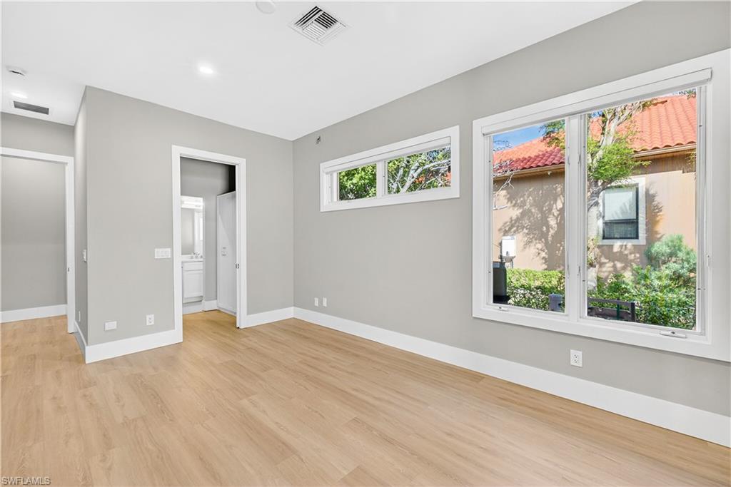 BUTTONWOOD HARBOR - Residential