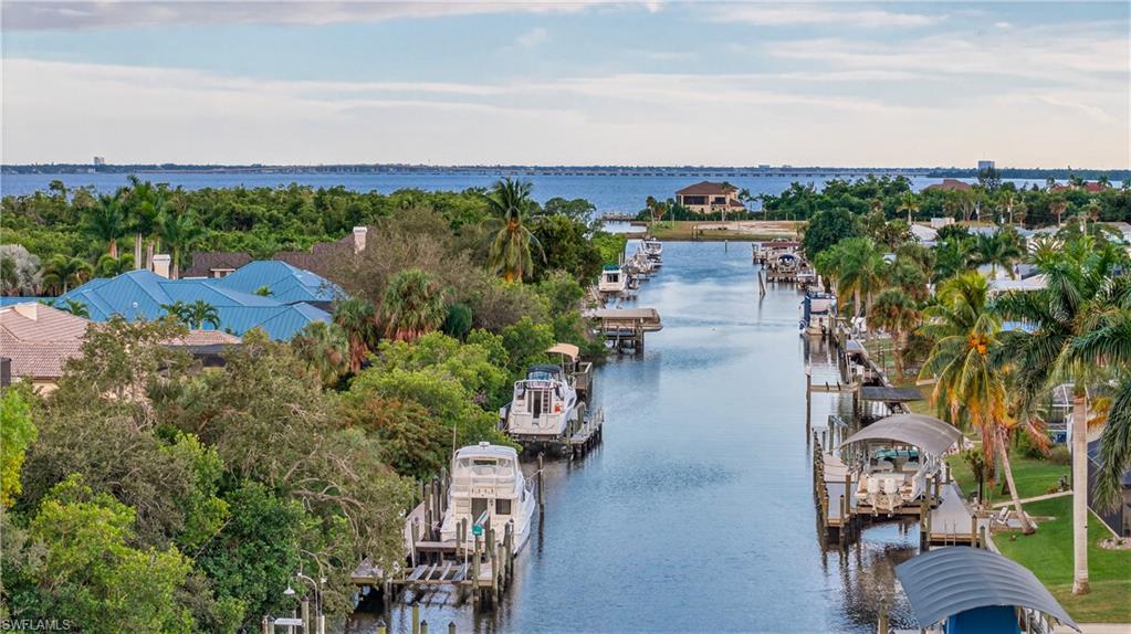 BUTTONWOOD HARBOR - Residential