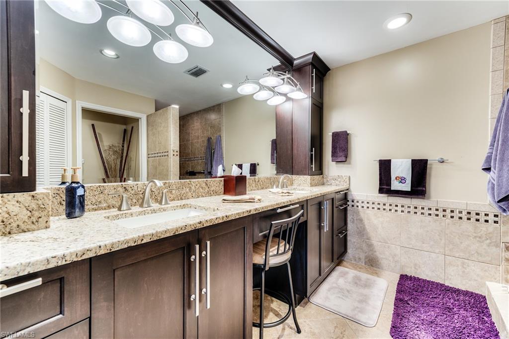 GRAND PALM VILLAGE - Residential