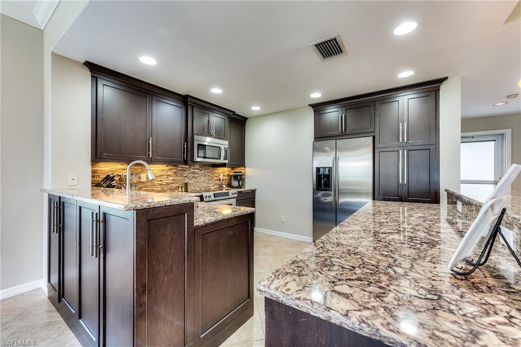 GRAND PALM VILLAGE - Residential