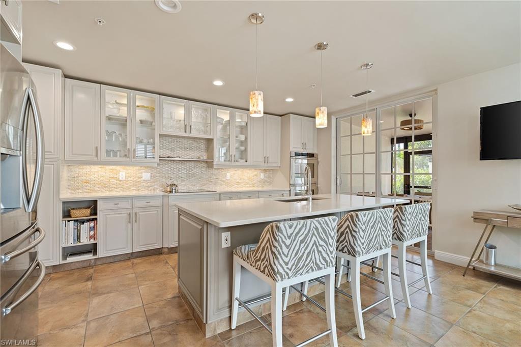 417 4th AVE S 301