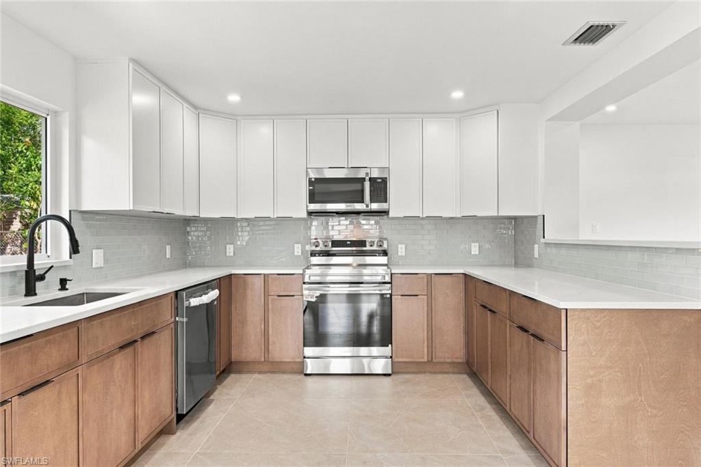 4315 22nd PL SW