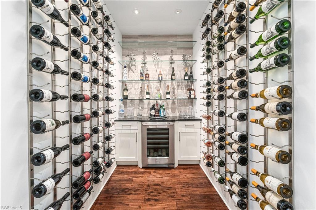 LUCARNO - Residential