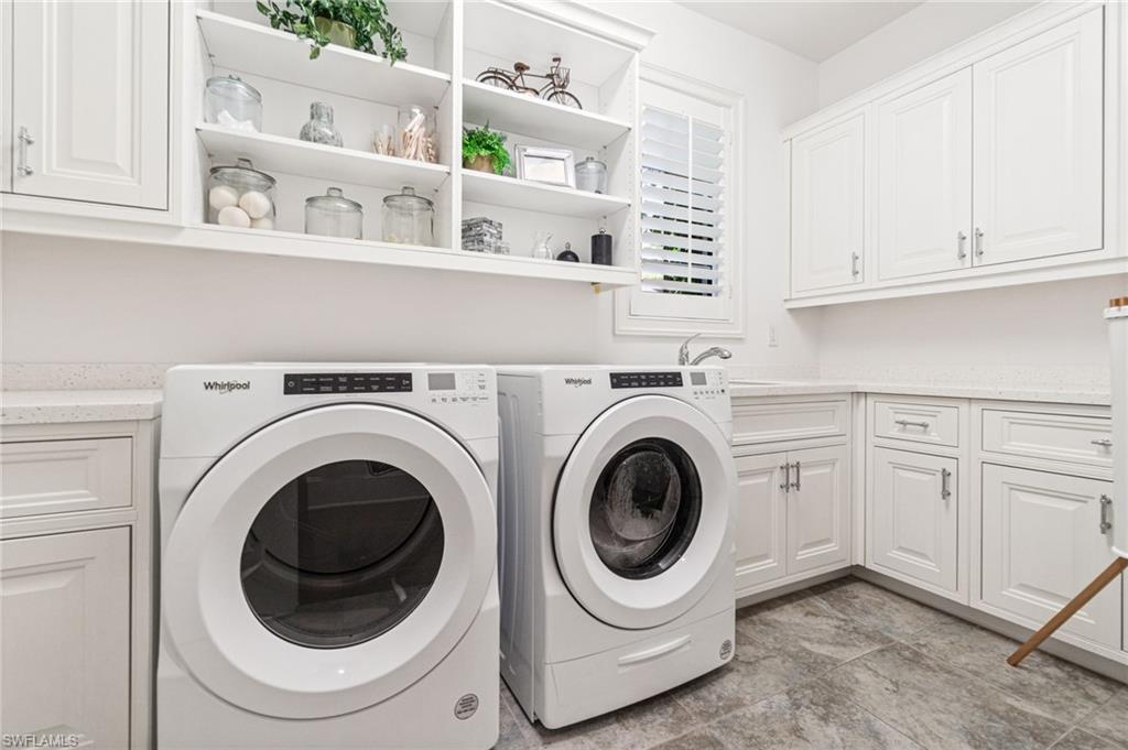 LUCARNO - Residential