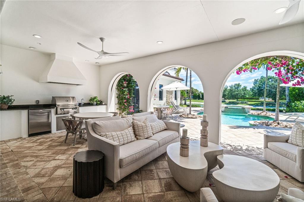 LUCARNO - Residential