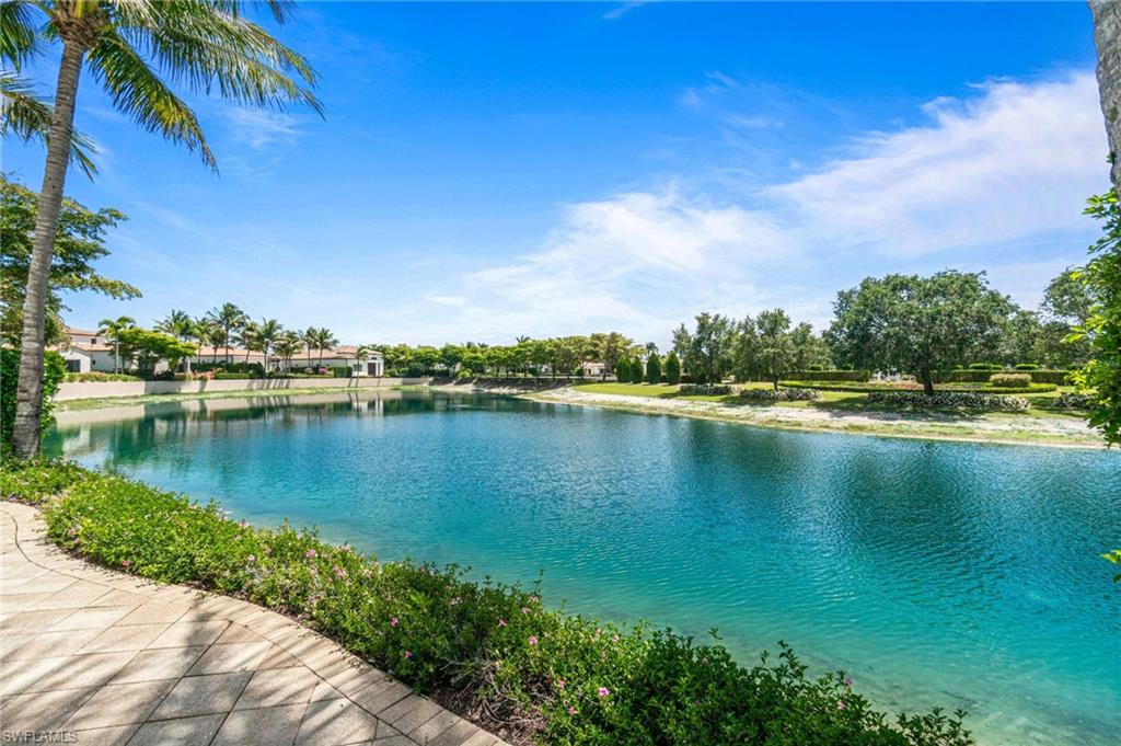 LUCARNO - Residential