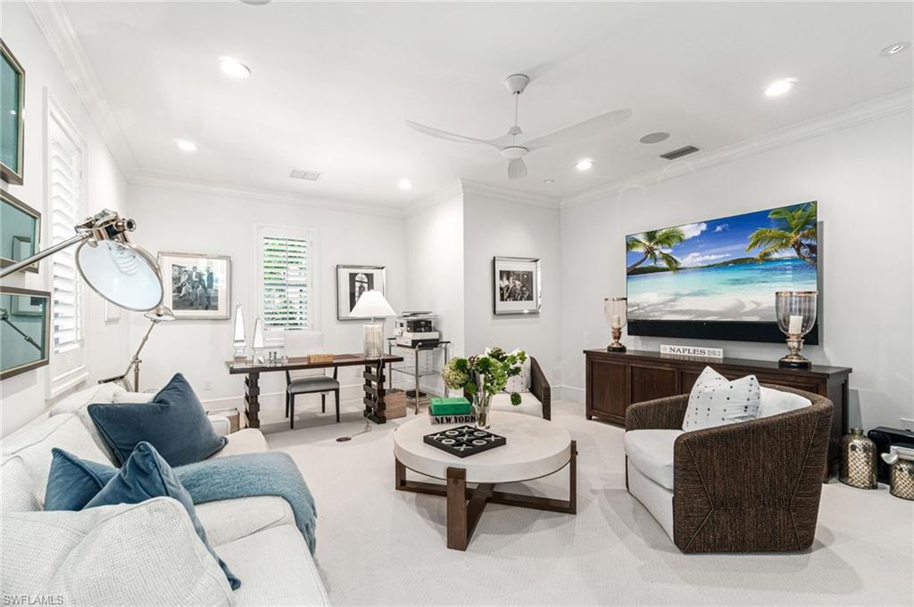 LUCARNO - Residential